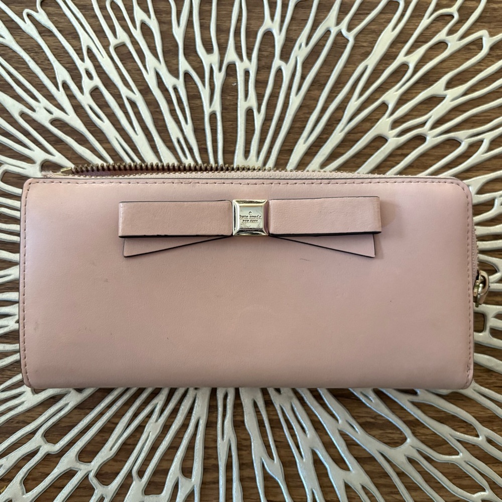 Kate Spade Pink Bow Wallet